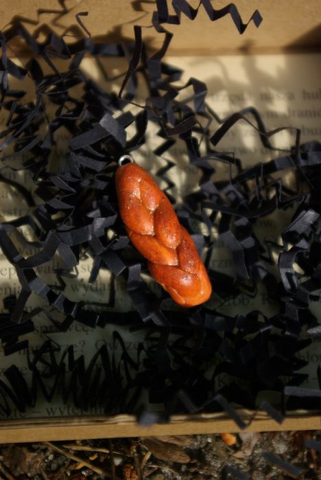 słodka chałeczka dla macieja naszyjnik