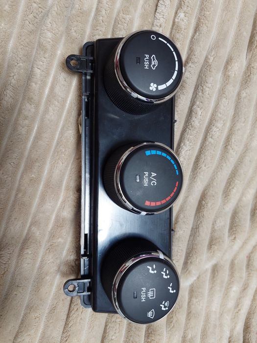 Панель клімату, кондиціонер до Jeep Compas