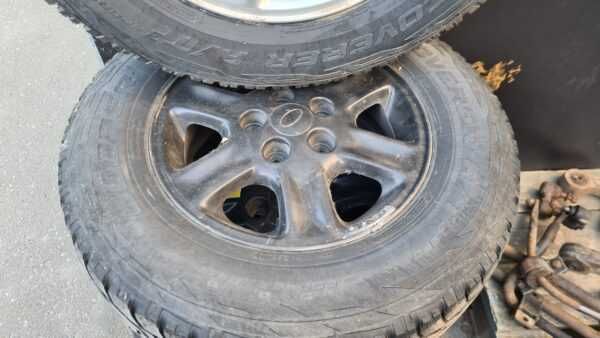 Land Rover Freelander pneu jante Cooper Discoverer A/T 195x80xR15
