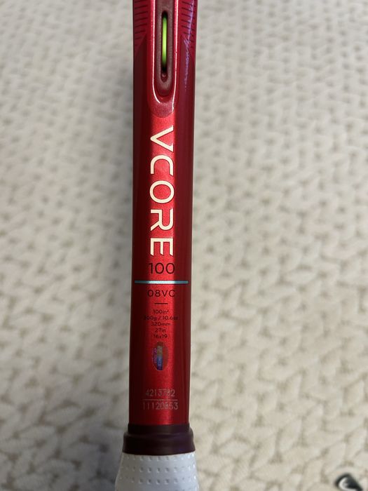 Yonex Vcore Ruby Red 2026