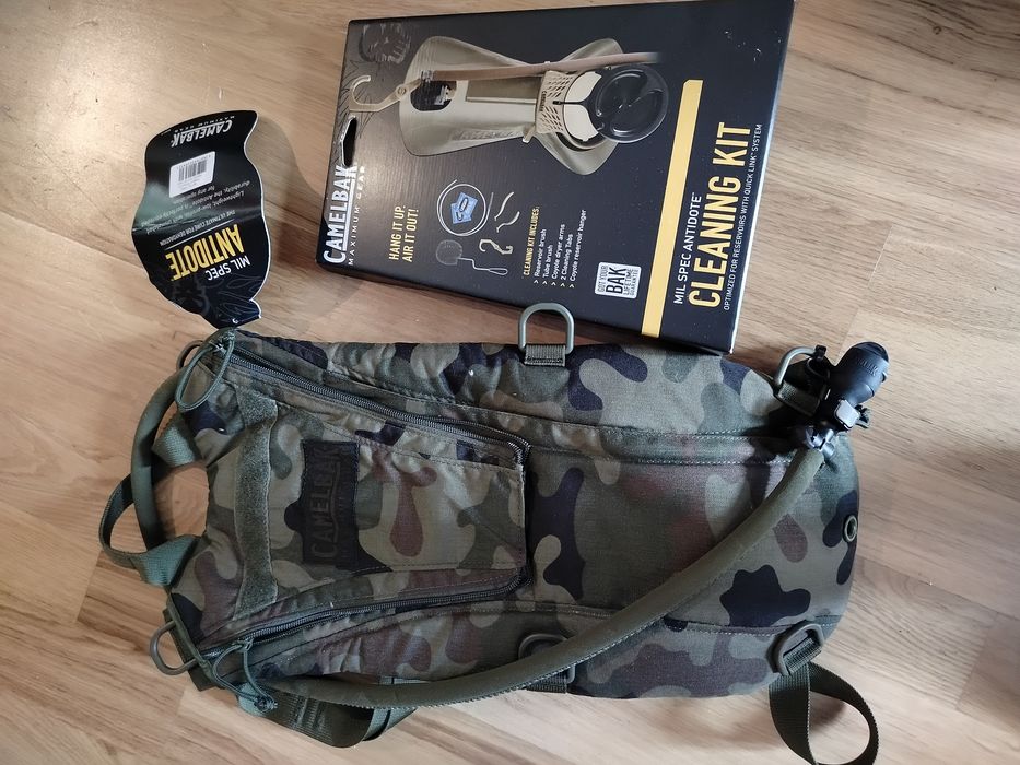 Camelbak 3l  plus czyścik