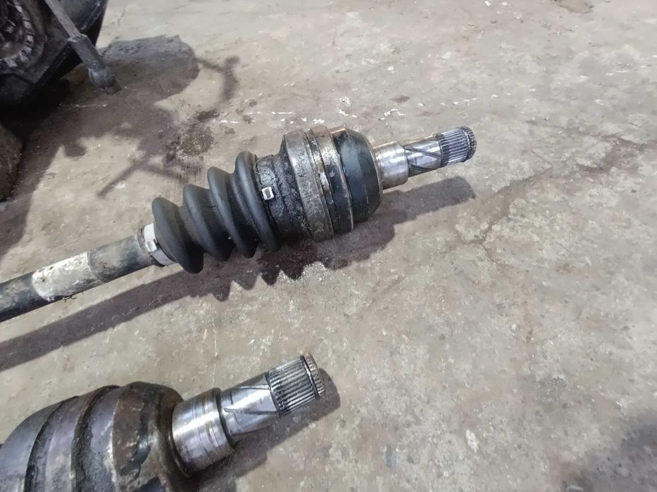 Полуось Нексия Daewoo Nexia Lanos Привод Напівось Nexia 1.5 1.6 N100