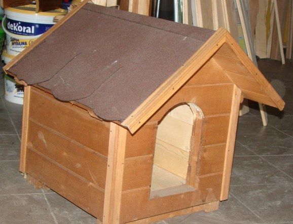 Buda dla psa ocieplana