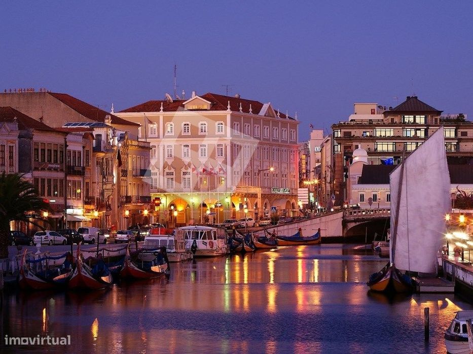 Apartamento T0 - Zona Histórica de Aveiro