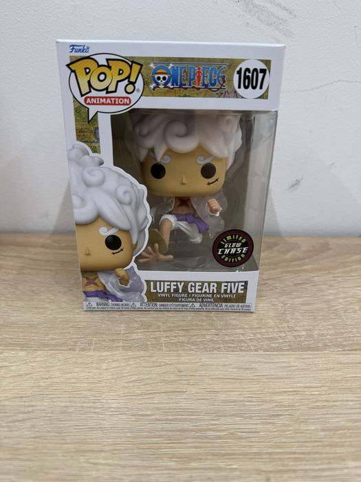 Funko pop One piece Luffy Gear Five Chase