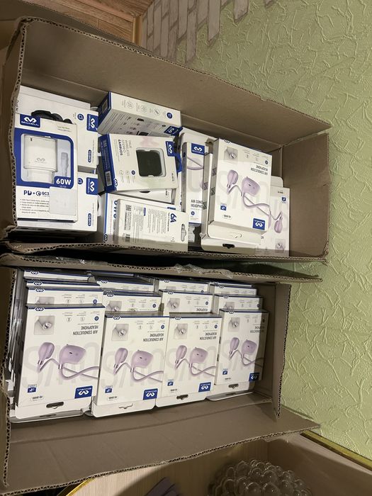 Продам оптом партію блютуз навушників Miccell 400 одиниць