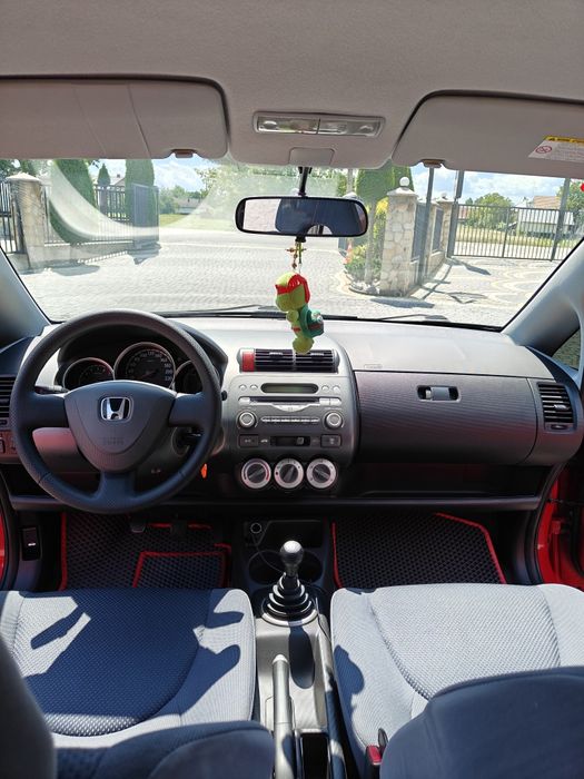 Honda Jazz 2007  .
