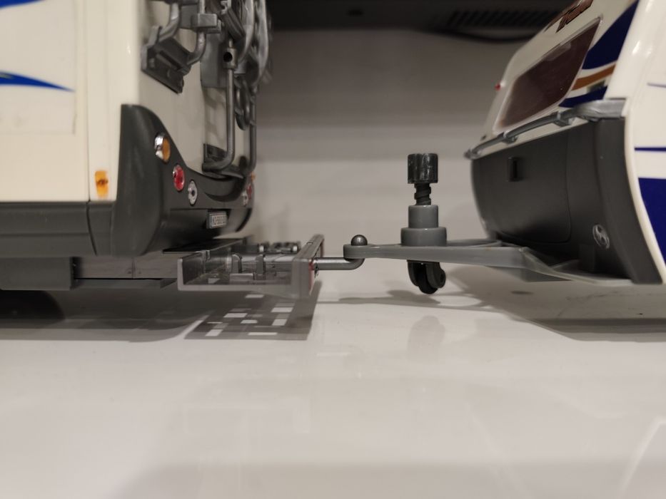 1/18 Autocaravana Hymer com Caravana Majorette carro coleção miniatura