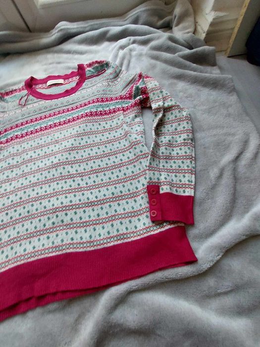 Sweter kolorowy 40