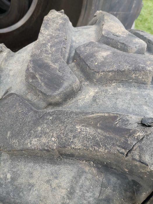 Opona camso mecalac 18-19.5 ładowarka 445/70r19.5