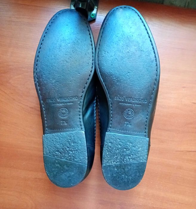 Чоловічі шкіряні туфлі розмір 41,5 (7 1/2) Італія