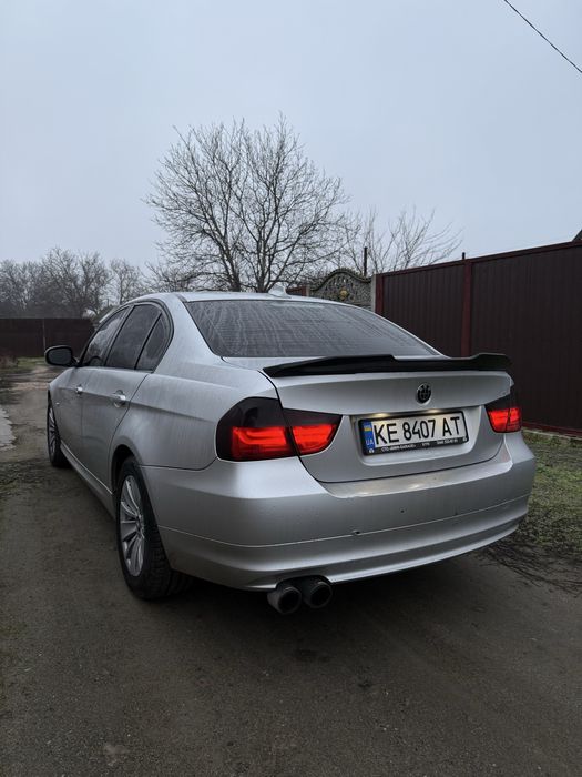 Продам Е90 FL 3.0 атмо полный привод!