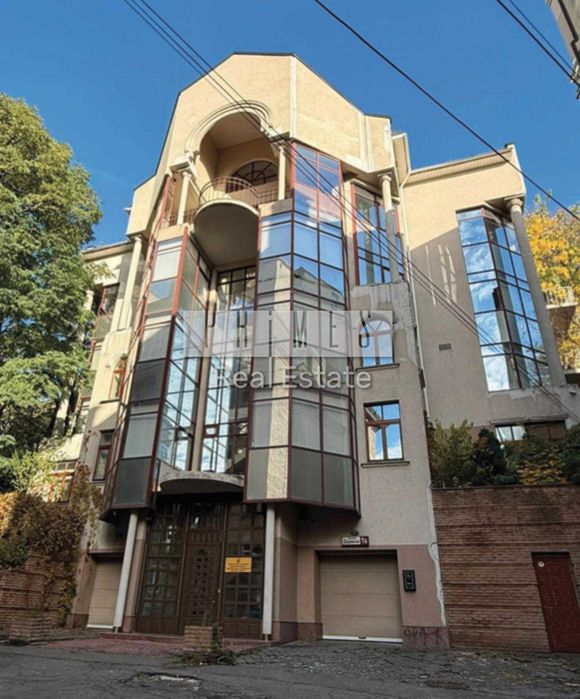 Продаж окремо розташованої будівлі, Печерськ, вул. Дарвіна, Липки