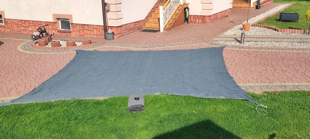 Żagiel przeciwsłoneczny