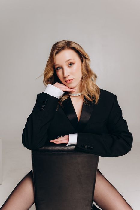 Макіяж-Зачіски Візажист  Житомир