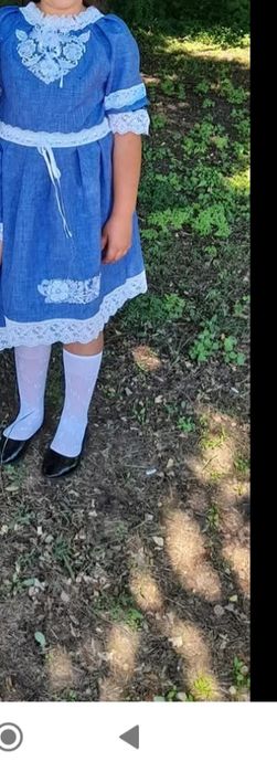 Продам плаття для дівчинки