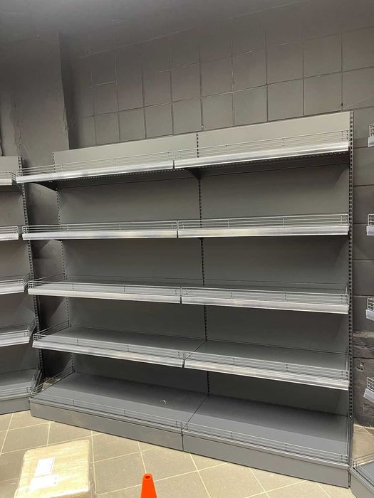 Стелажі для магазину, торгові стелажі, кутові і острівні стелажі