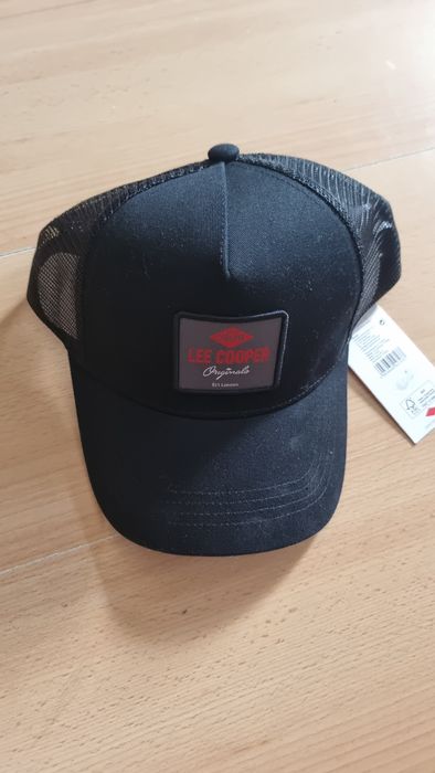 Nowa czapka Lee Cooper