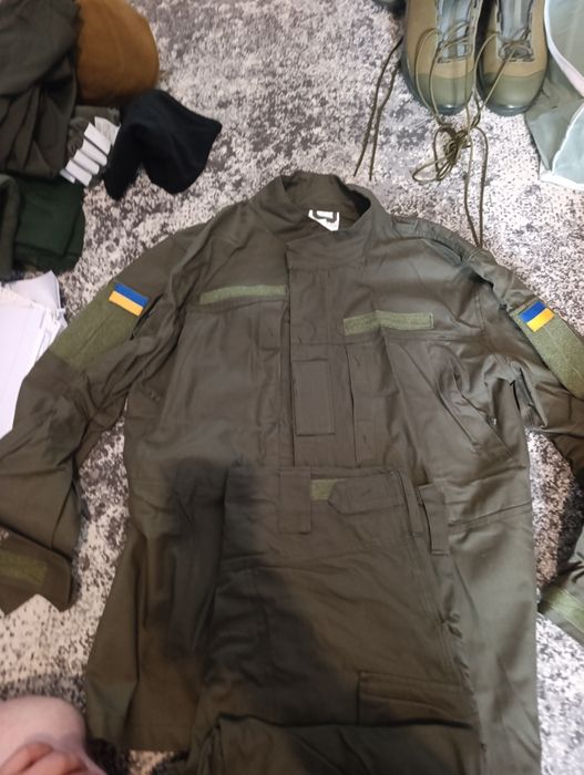 Продам речі (нгу)