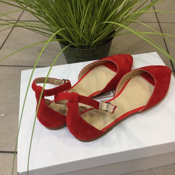 Босоножки женские