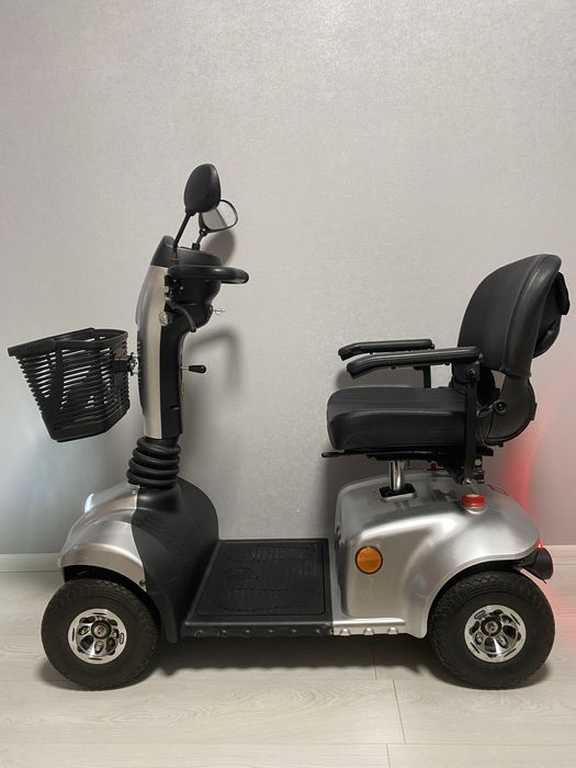 Електро скутер Eris