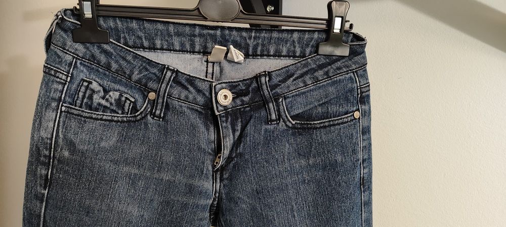 Spodnie jeansowe damskie jeans MANGO S 36