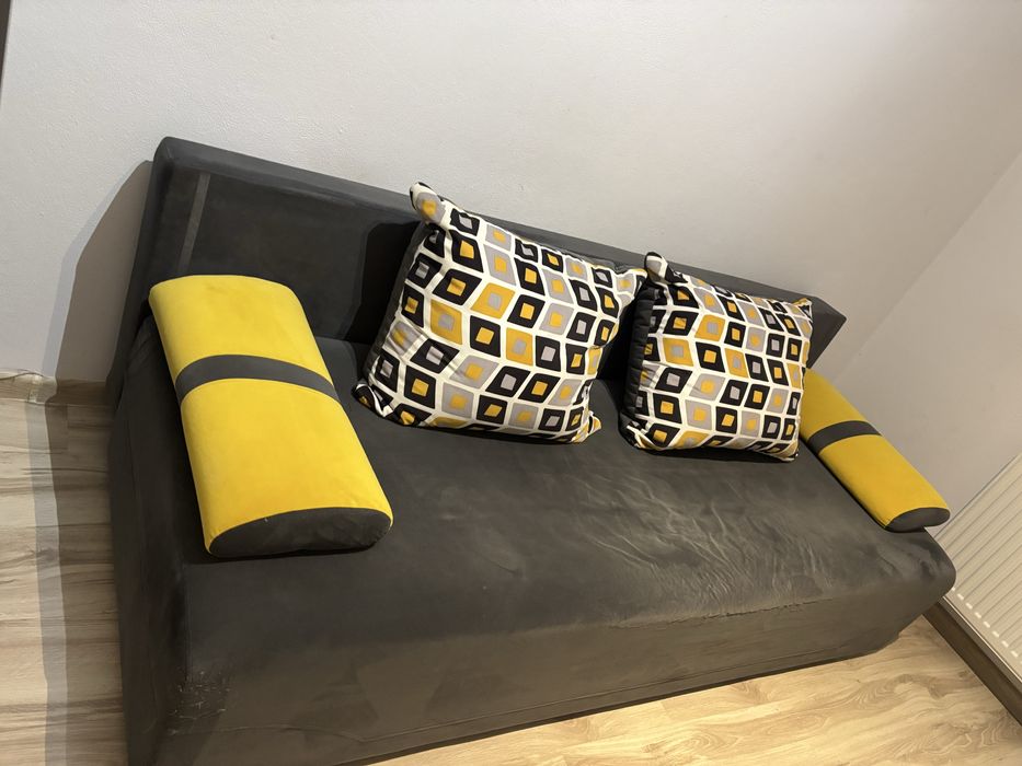 Sprzedam  tapczan rozkładany z funkcją spania