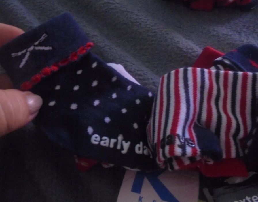 Meias de menina novas