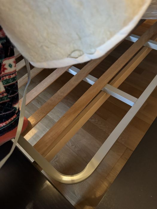 Vendo cama e colchão casal