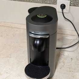 Máquina Nespresso VertuoPlus Deluxe Titan D