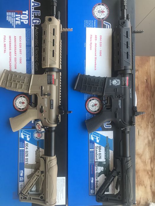 Fuzil Eléctrico M4 Airsoft marca G&G modelo CM15 KR-CQB + CM16 MOD0