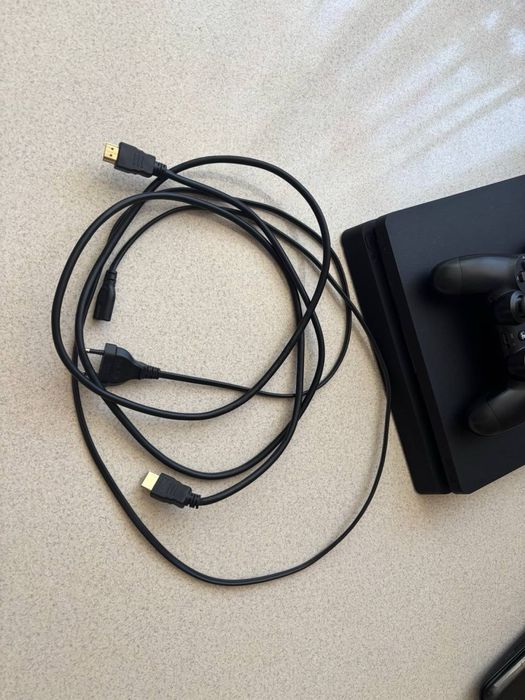 PlayStation 4 Slim 1 Tb
