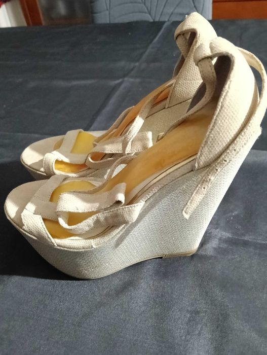 Sapatos de cerimónia altos noivos de Gondomar