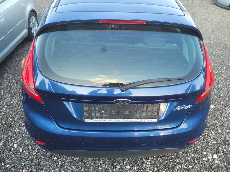 Ford fiesta mk7 klapka bagażnika kompletna C9