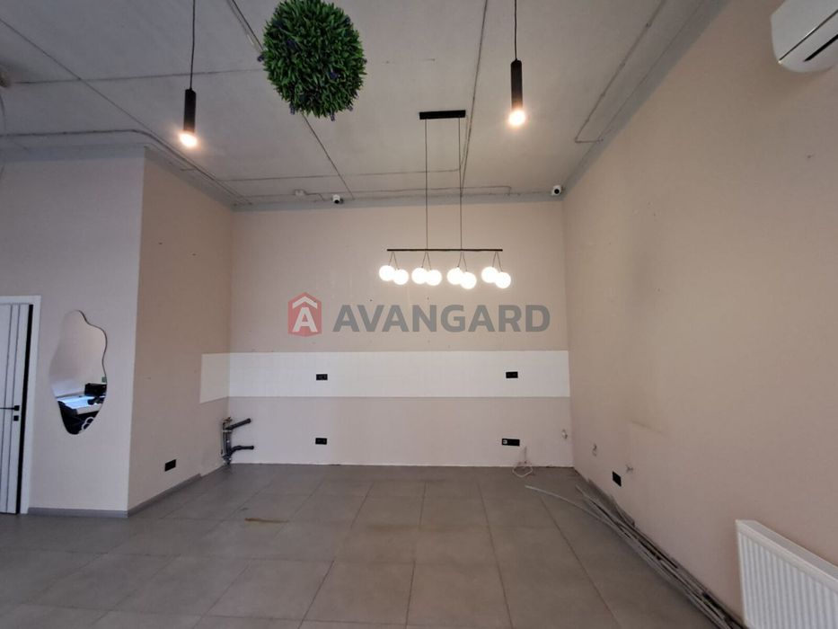 Оренда нежитлового приміщення 37 кв.м 1 поверх окремий фасадний вхід