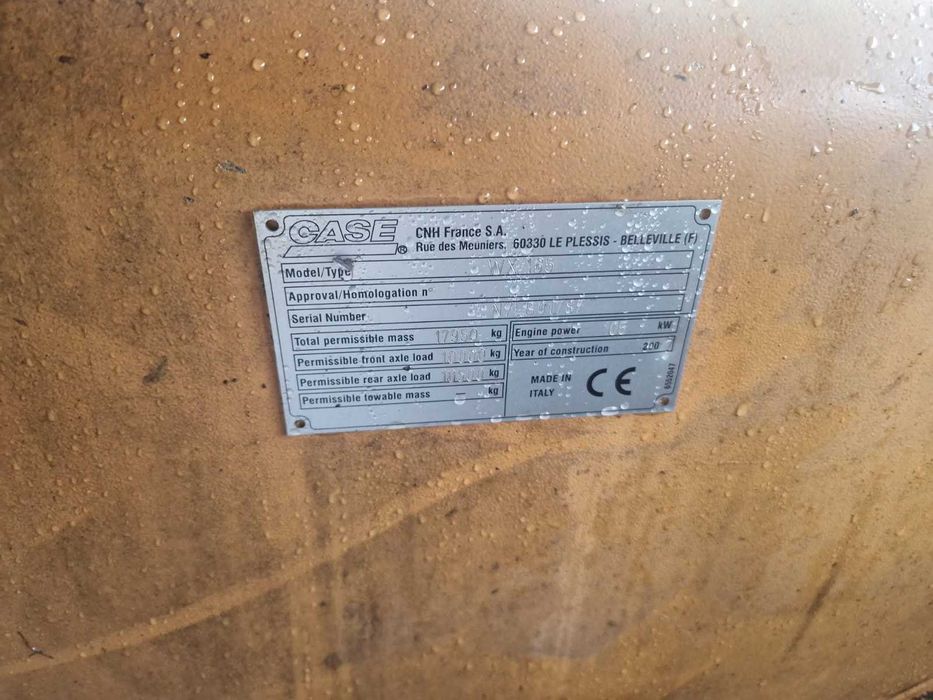 Колісний екскаватор Case WX165