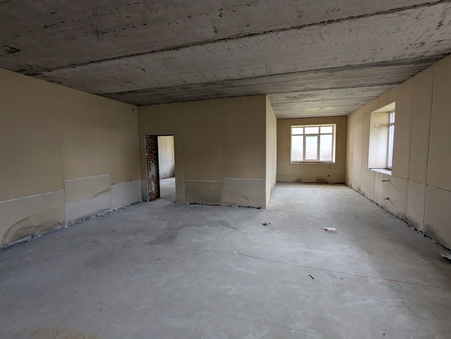 Комерційне приміщення 103м2