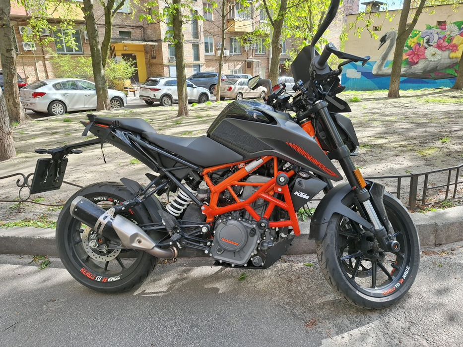 KTM 390 Duke 2023