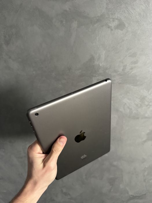 Apple iPad Air 1 16Gb Wi-Fi Планшет Apple