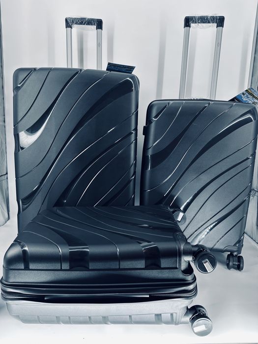 NOWE walizki / walizka kabinowa / mix kolor /