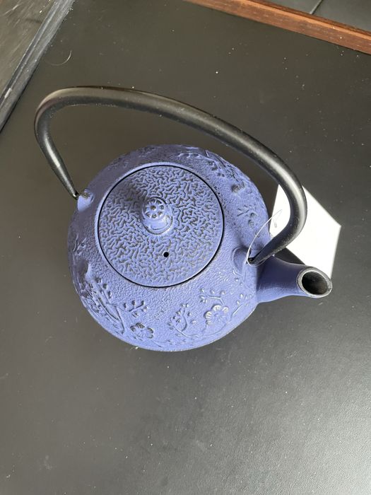 Чайник чугунний метал