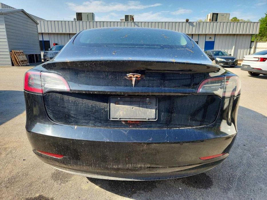 Бампер Tesla Model 3 Розборка Тесла Модел 3 Запчастини Тесла 3 Тесла М3 Блек