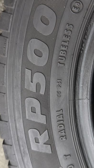 Pneus 205/65r15C Platini RP500 com 75% de piso