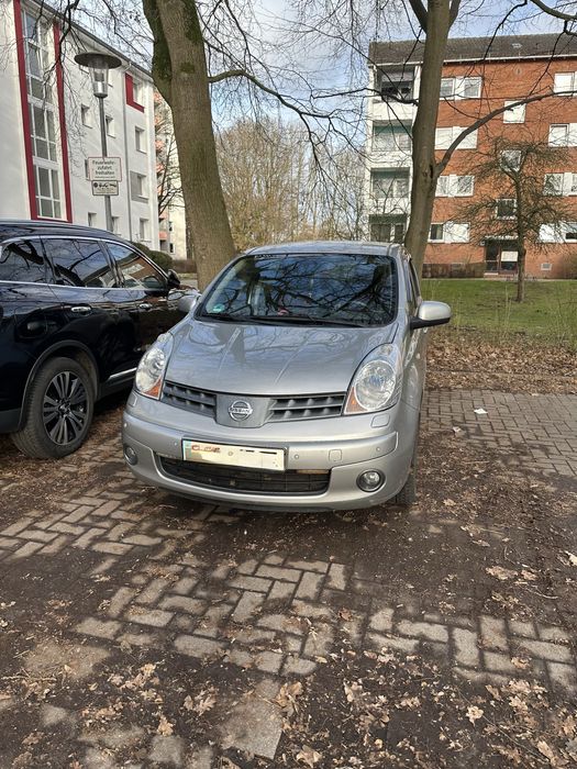 Nissan Note 1.6 АКП 2007