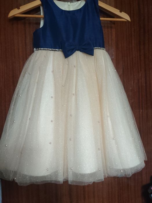 Святкове дитяче плаття,Святкова сукня на дівчинку
