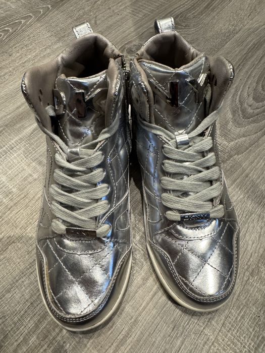 DKNY tenis Bota Metalizado Novos mulher
