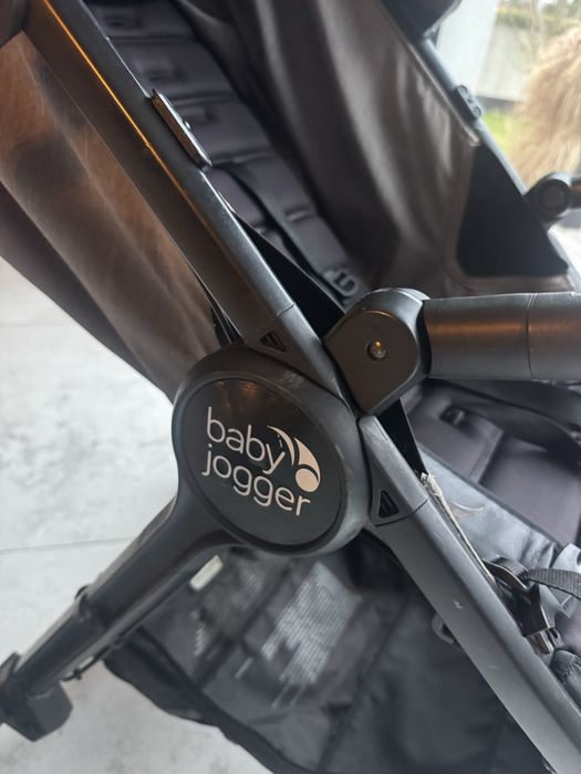Wozek spacerowy baby jogger city gt 2