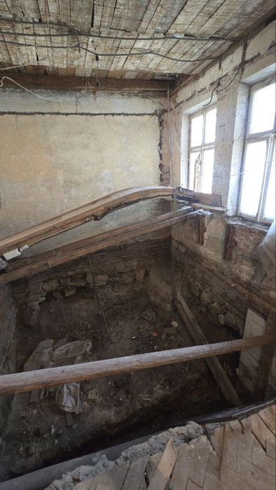 Продаж будинку вул. Є. Лисика Ближній центр