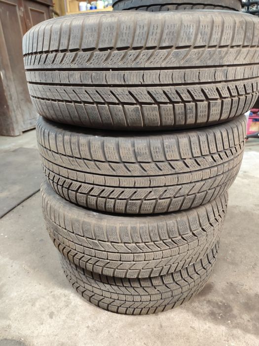 Opony zimowe Continental 215/55 R17 XL