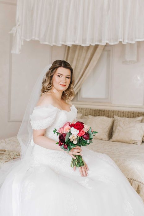 Весільна сукня (L-XL/42-44EU/48-50UKR)